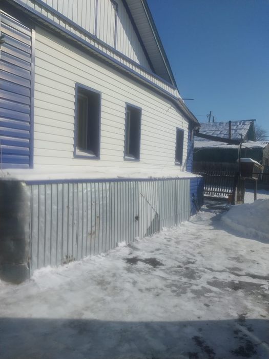 Продаётся 3ком дом р-н дет.обл.больница