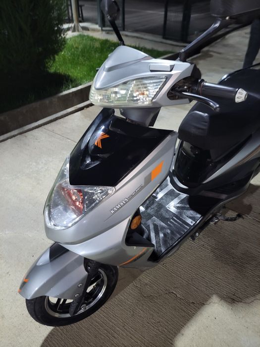 Sotiladi Kamals skuter