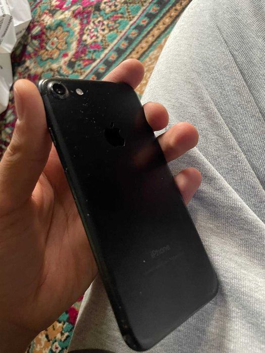 iPhone 7 СРОЧНО!