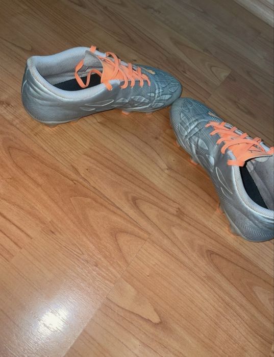 Ghete de fotbal puma