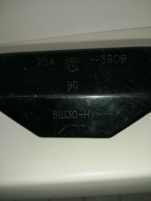 Продам розетки 380 вольт 25А