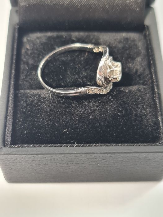 Inel cu 21 de  Diamante model Tourbillon