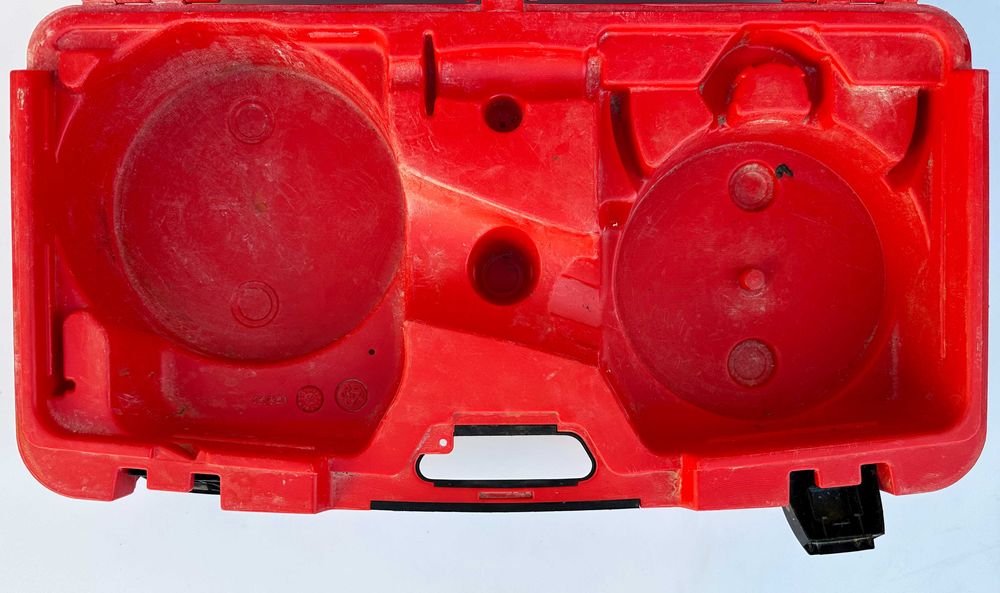 Куфари Бош ; Девалт ; Хилти ; Bosch ; Dewalt ;  Hilti