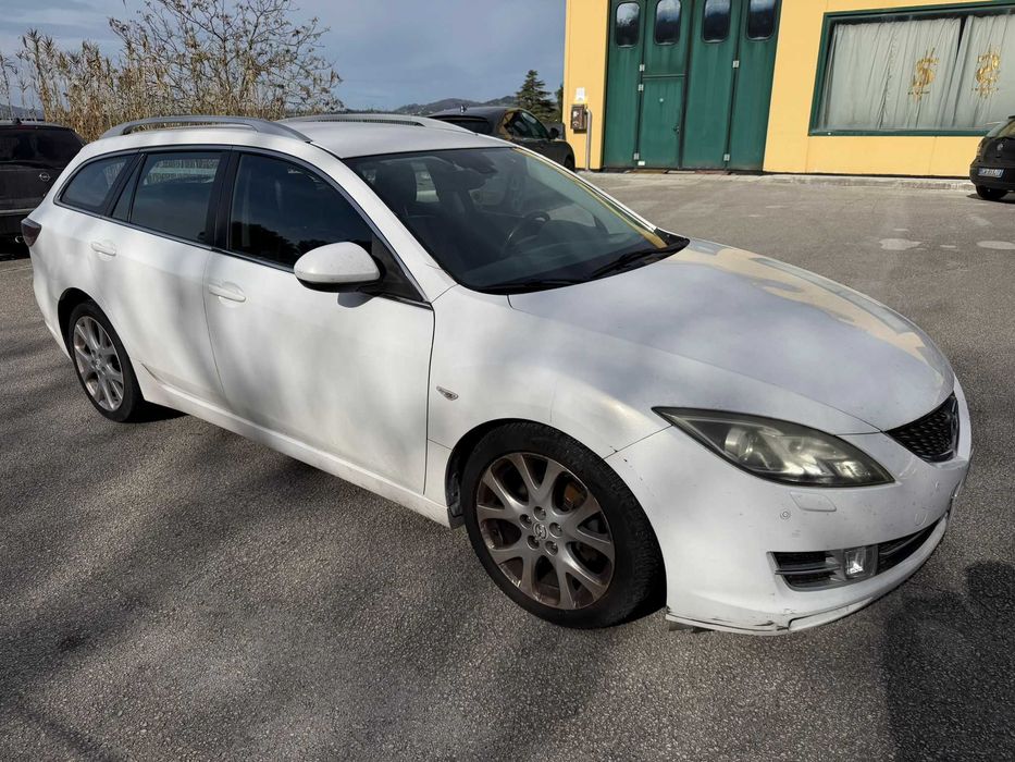 Продавам Мазда 6 на части