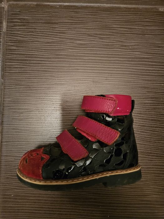 Pantofi fetite mas 23