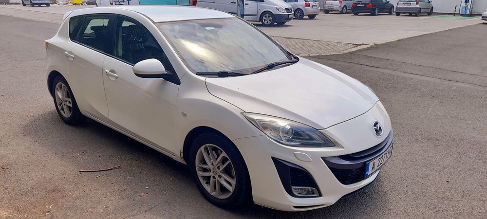 Продавам Mazda 3 2.2 Diesel на части