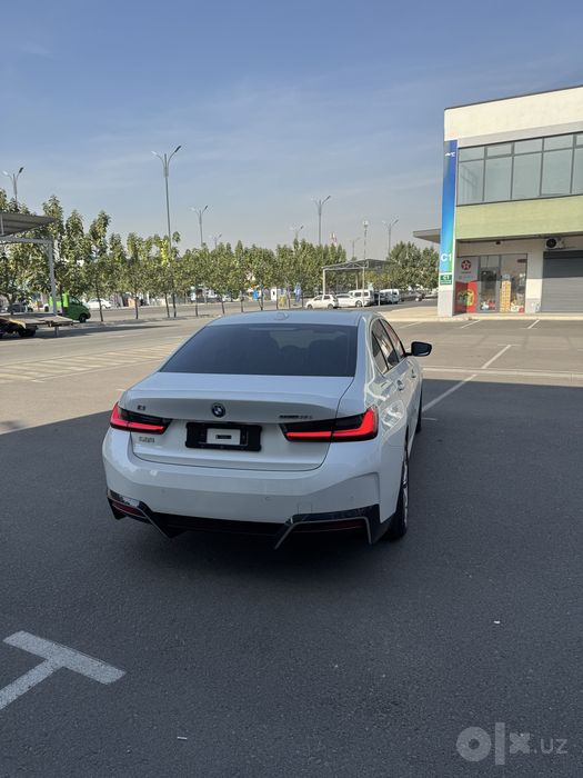 Bmw i3 35l 2026 Yengi