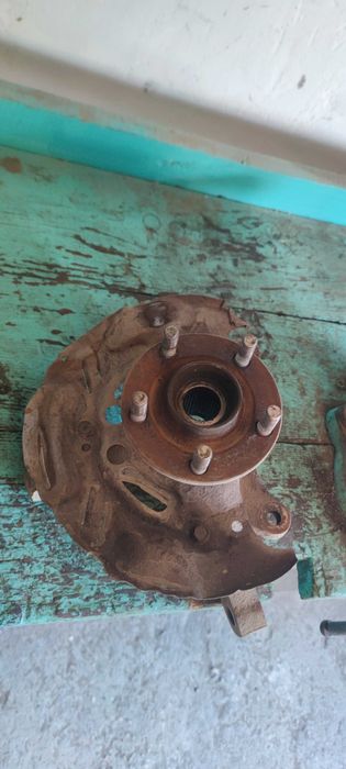 Продам ступицы субару легаси