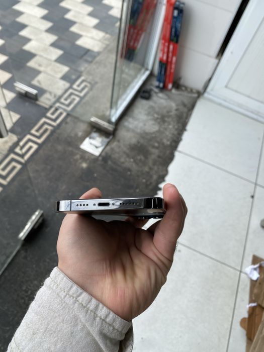 Продам iphone 13 pro max
