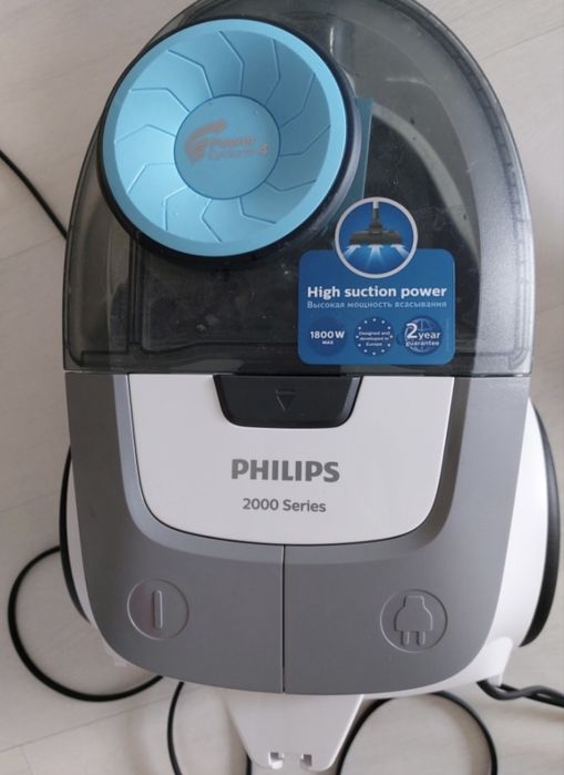 Продаётся пылесос Philips