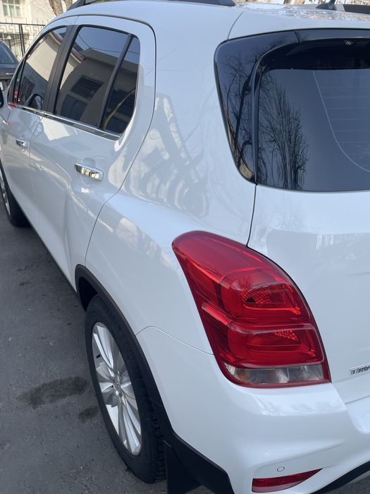 Tracker 1 primer 2019 yil oq toptoza