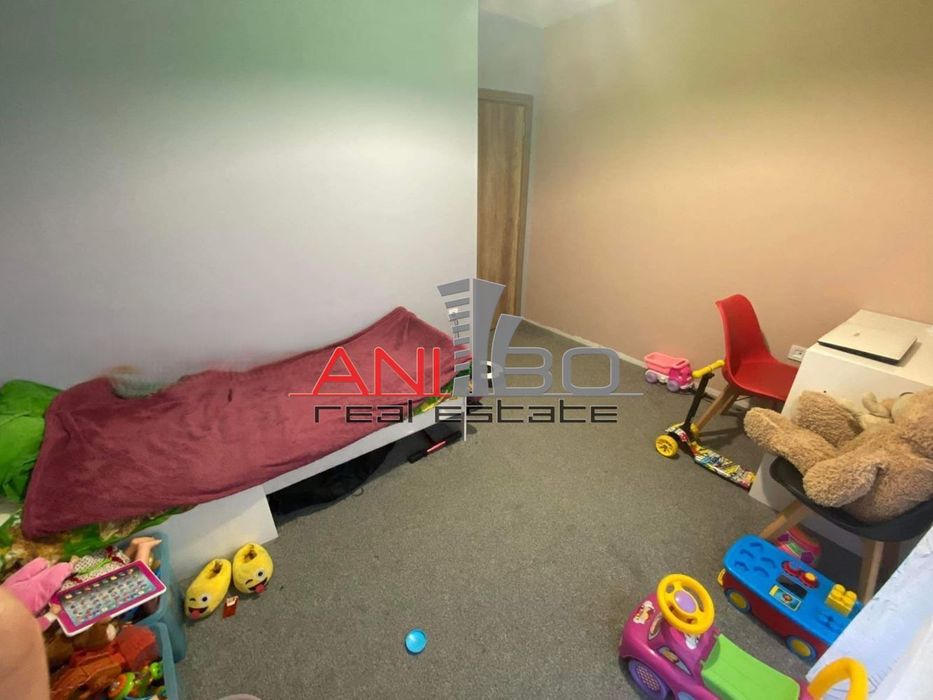 Продава се Тристаен апартамент в Варна, Възраждане 3 - 105 кв.м за 1904 €/кв.м - Снимка #8