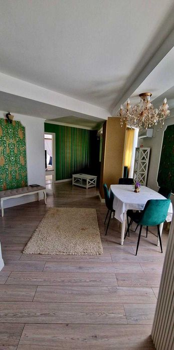 Apartament  2 camere, 64 mp si balcon 10 mp, curte mare