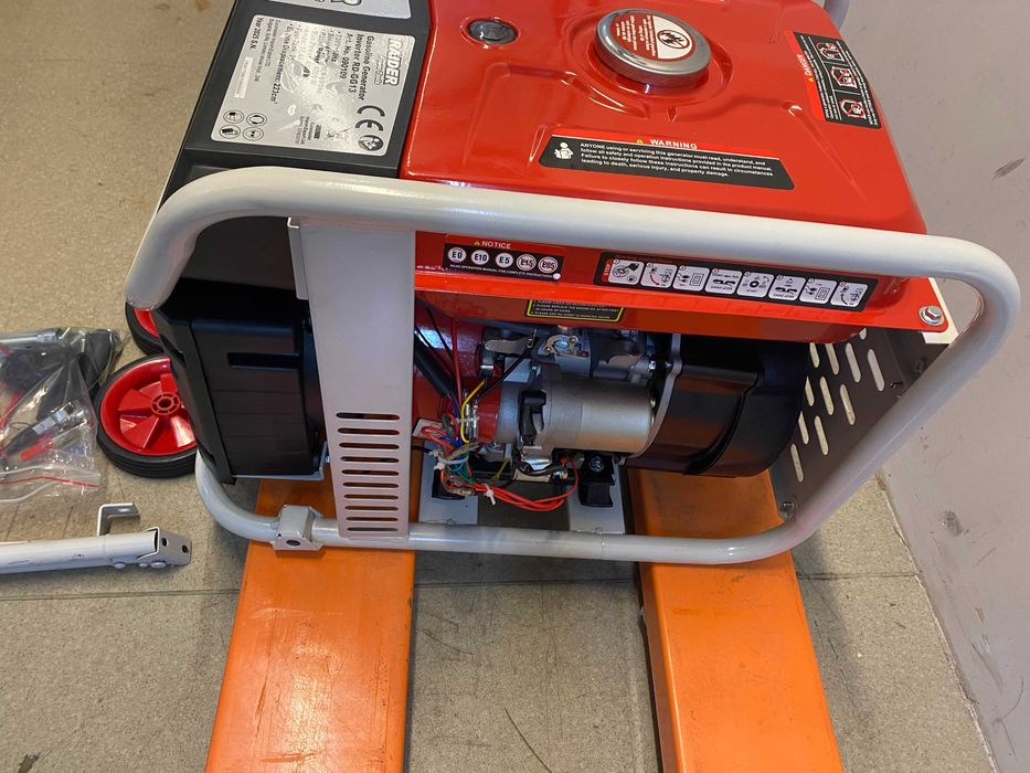 090109	Генератор за ток бензинов 4.5kW инверт. ел. стартер RD-GG13