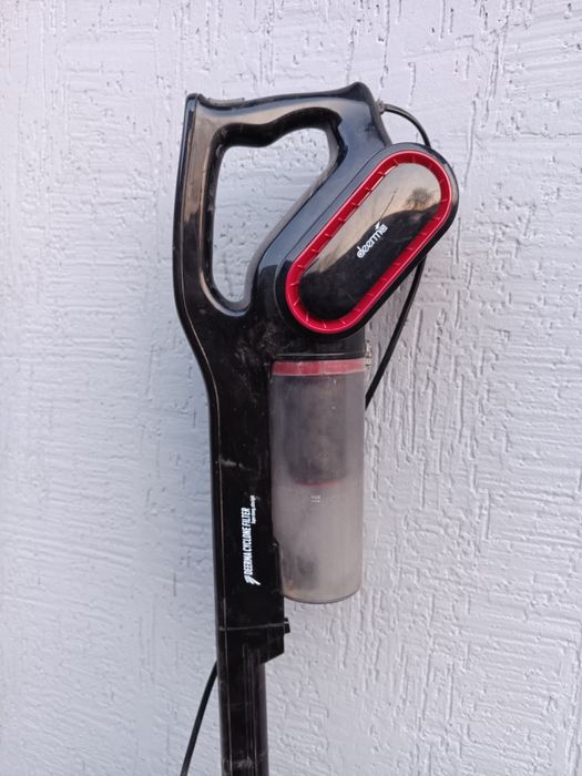 Продаётся пылесос Deerma