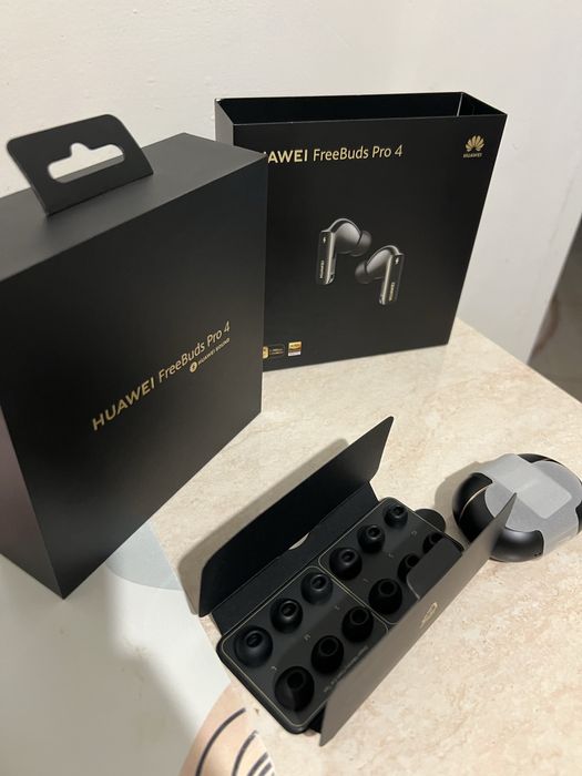 HUAWEI FreeBuds Pro 4