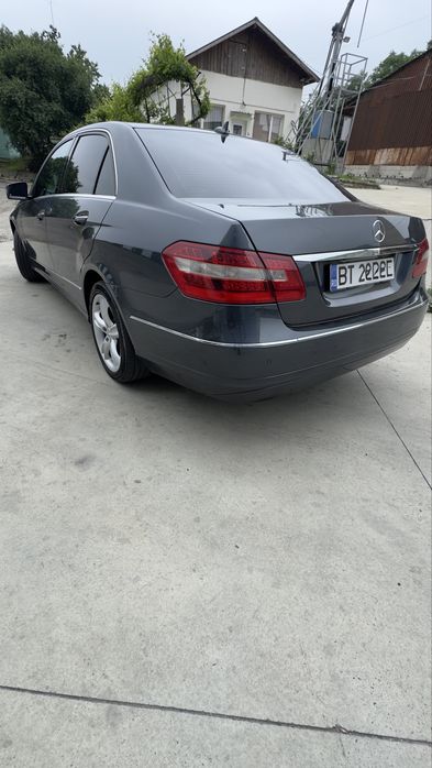 MERCEDES-BENZ E-Class 2010 — imagine 4