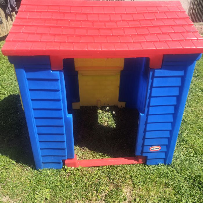 Casuta copii Litltle Tikes