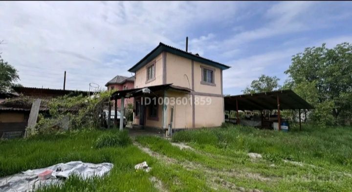 Жер көлемі кең үй сатылады