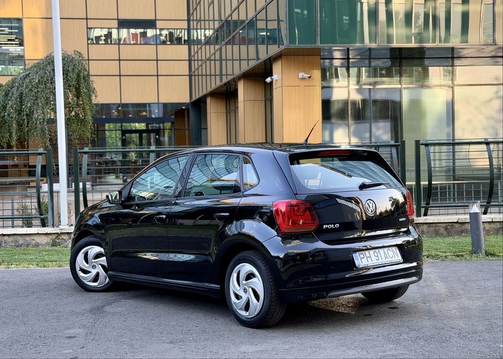 VOLKSWAGEN Polo 2012 — imagine 3