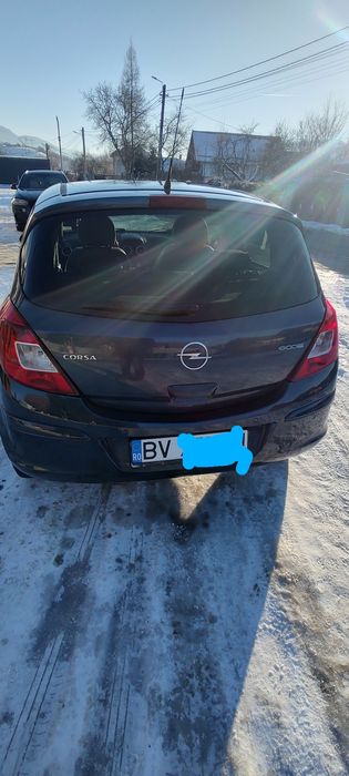 Vând Opel CORSA D