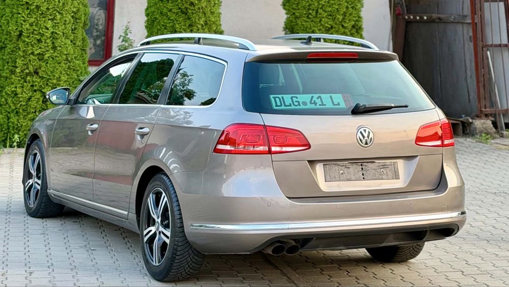 Volkswagen Passat 2.0 TDI– Cutie Automată- impecabil !!!