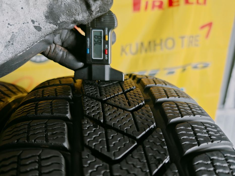 225/50R18 Pirelli run flat steluță