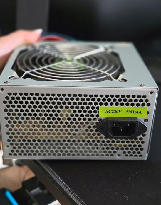 Sursa Deluxe ATX-550W P4