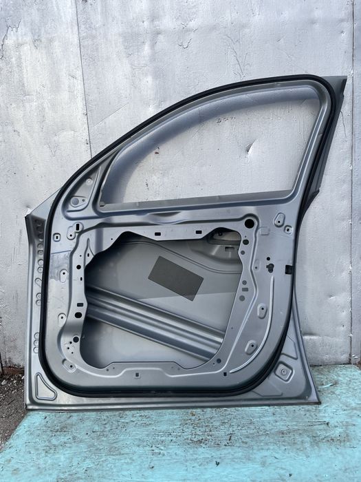 Предна дасна врата за BMW X1 U11 БМВ Х1 У11  2022г-