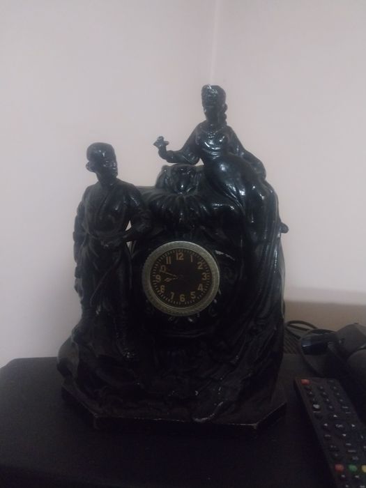 Продам часы каминные