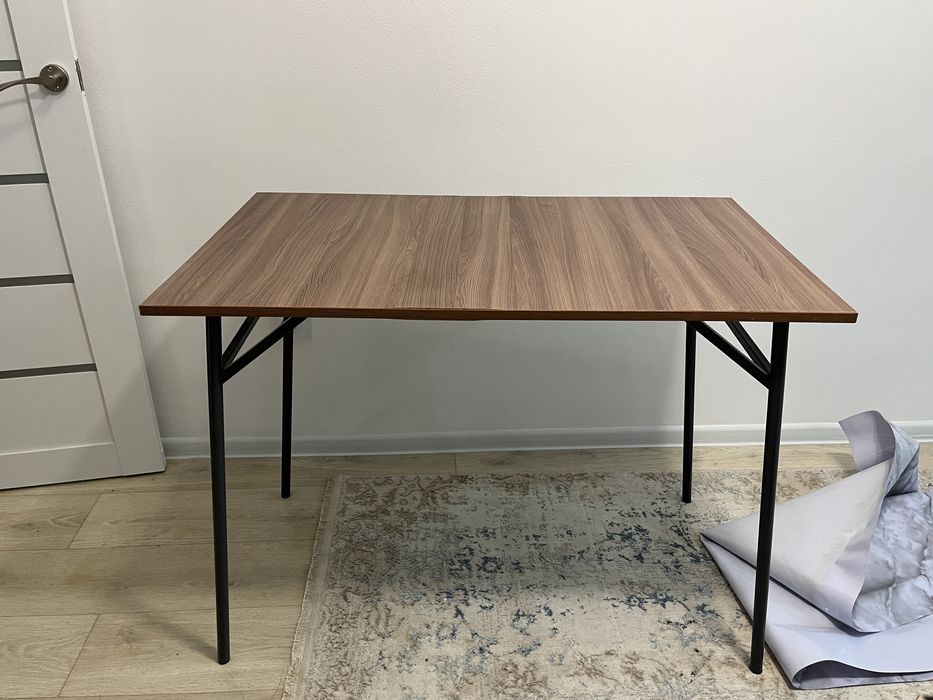 кухонный стол 100*60