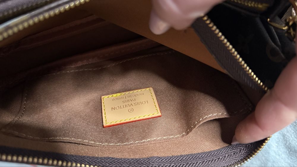 Geanta Louis vuitton multipochette