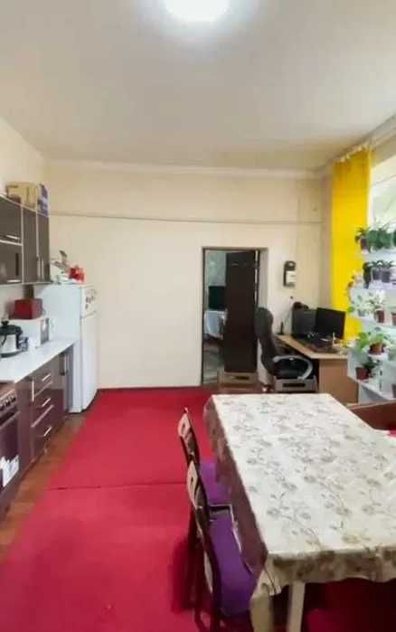 Дом 2.7 сотки в Дархане. Центр. Метро Хамида Олимжон.