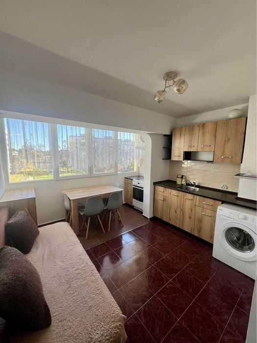 Дава се под наем Двустаен апартамент в Хасково, Орфей - 65 кв.м за 178.5 € - Снимка #1