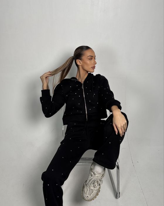 Ватиран комплект с блестящи камъни, 7 цвята