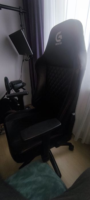 Scaun gaming utilizat