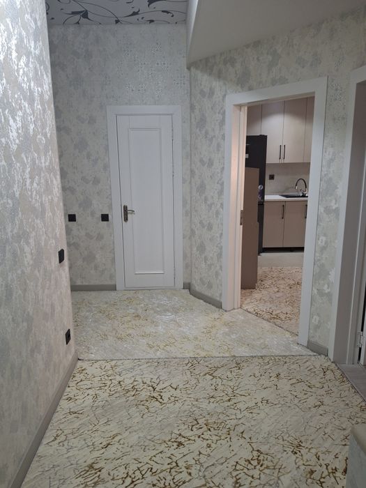 Сдаётся квартира на Крытом 80 кв