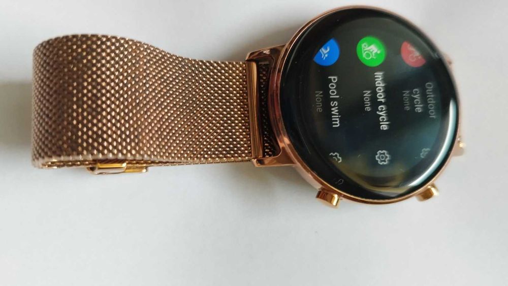 Продавам смарт часовник HUAWEI WATCH GT 2 42 mm
