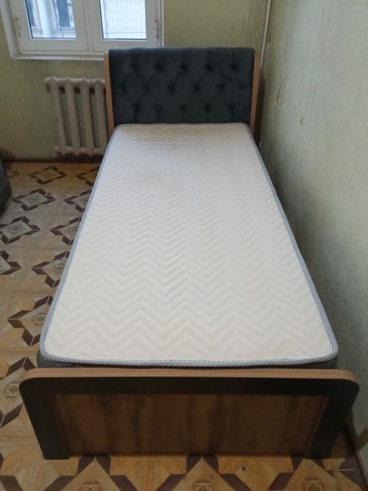 Продам кровать..