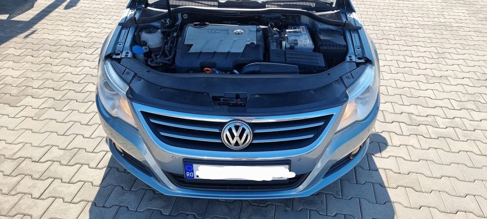 Vând Passat CC 2011