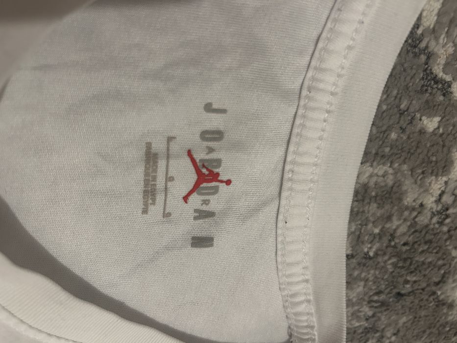 tricou jordan alb