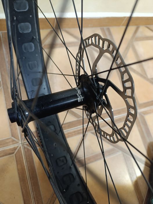 Капли за Фетбайк Sun Ringle