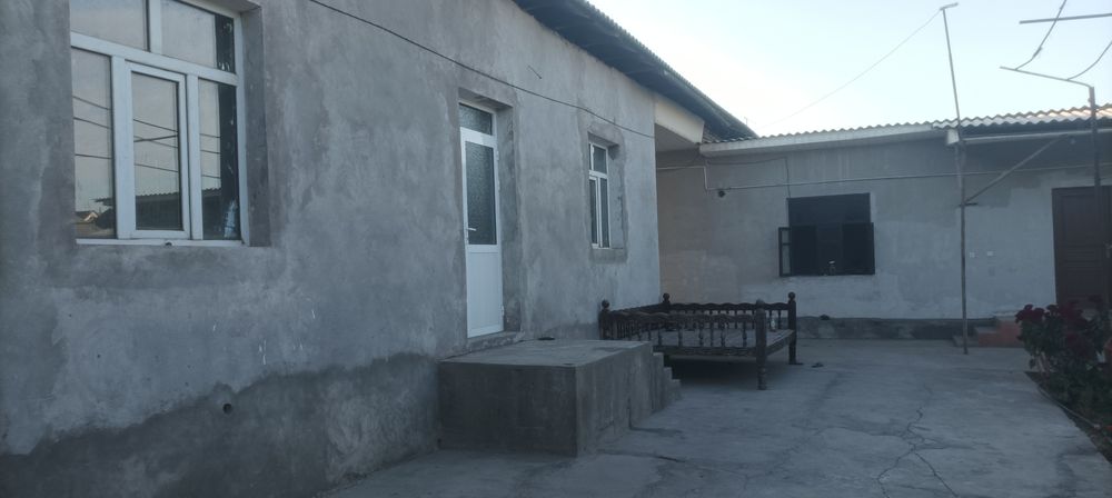 Уй сотилади юкори Чирчик тумани