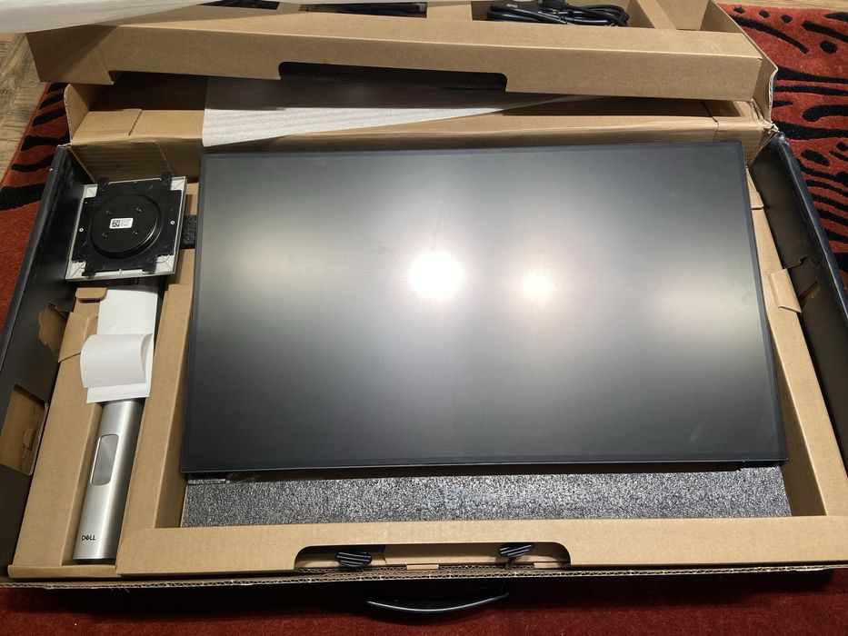 Монитор 27" DELL UltraSharp U2724D/210-BKVB серебристый