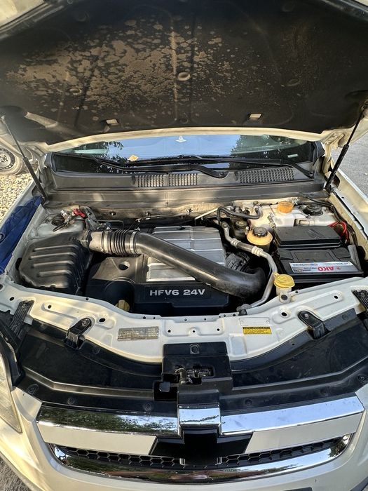 Chevrolet Captiva 2010 — 3