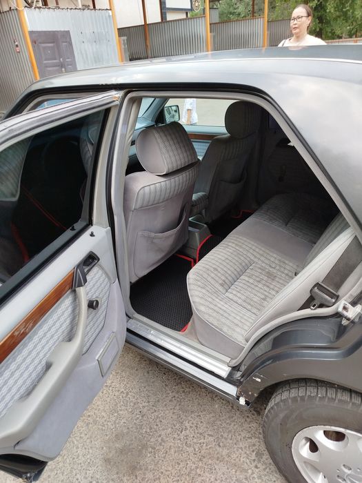 Мерседес 124 продаётся