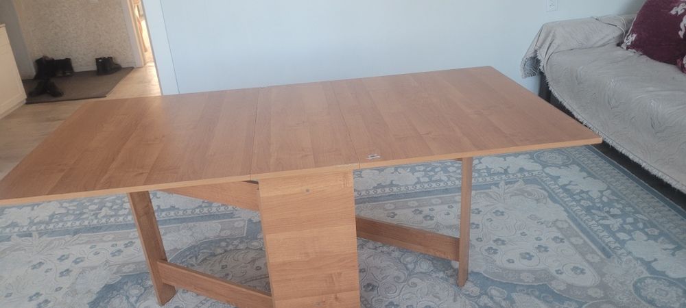 Продам стол складной