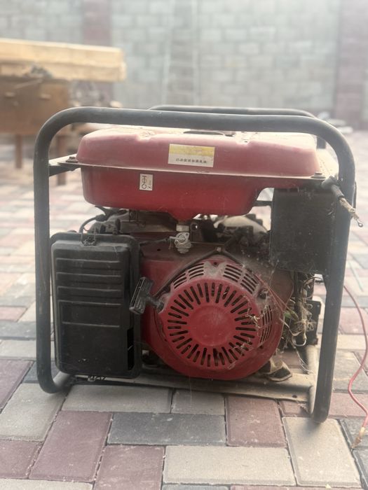 Бензиновый генератор QJ7500B