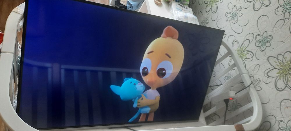 Телевизор большой смарт
