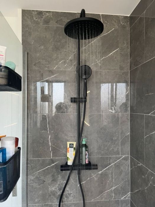 Кафельщик с опытом 6 лет • Укладка кафеля от 3800 тг